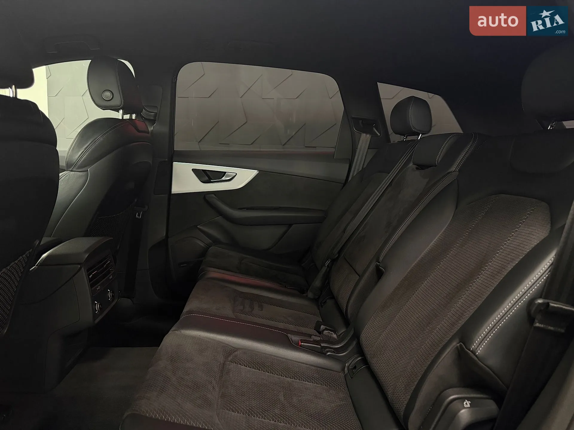 2020 Audi Q7 - мініатюра 42