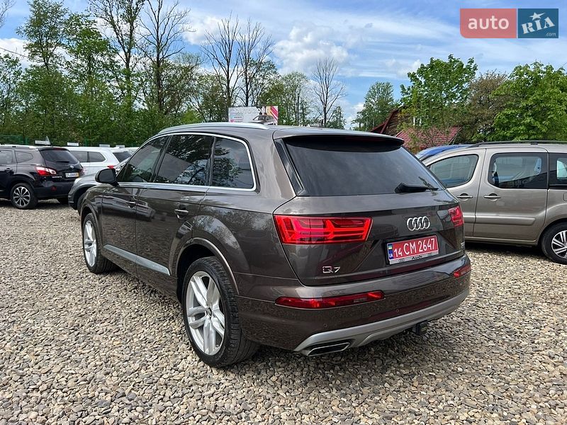 Позашляховик / Кросовер Audi Q7 2017 в Коломиї