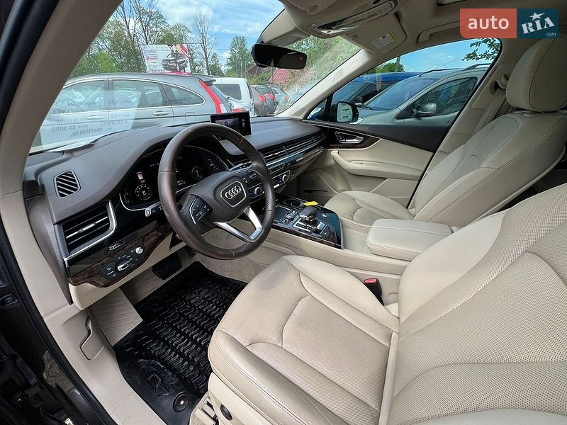 Позашляховик / Кросовер Audi Q7 2017 в Коломиї
