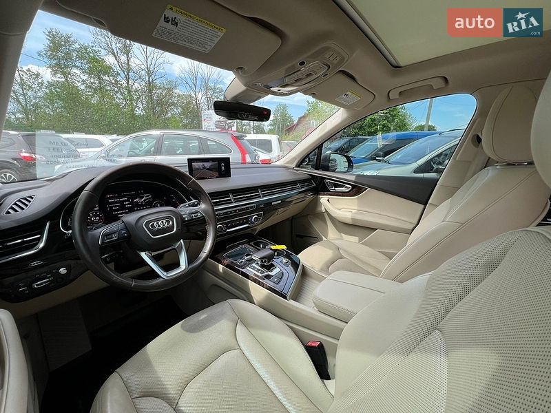 Позашляховик / Кросовер Audi Q7 2017 в Коломиї
