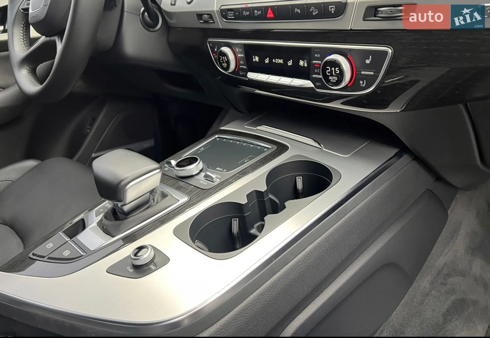 2015 Audi Q7 - мініатюра 64