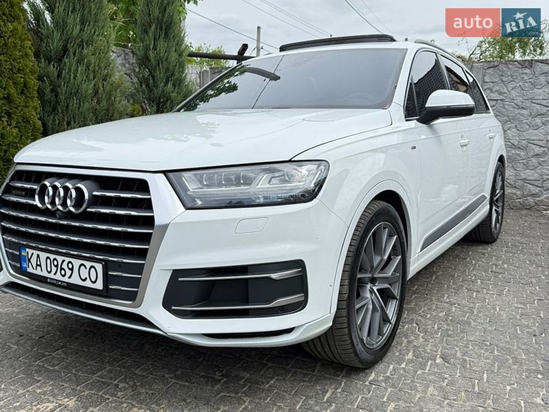 Внедорожник / Кроссовер Audi Q7 2016 в Петровском (нов. Святопетровском)