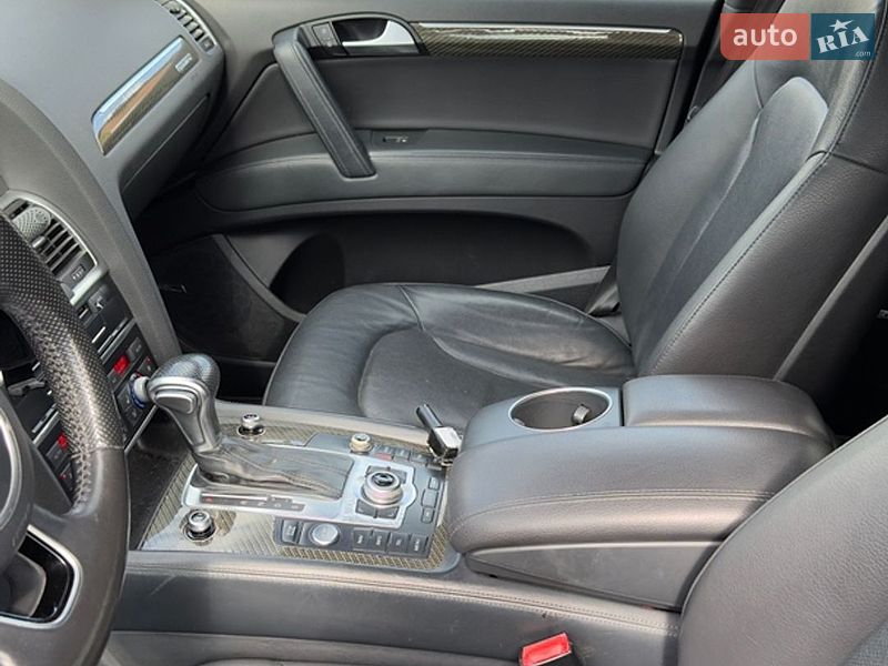 Внедорожник / Кроссовер Audi Q7 2015 в Львове