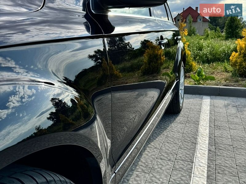 Позашляховик / Кросовер Audi Q7 2015 в Львові