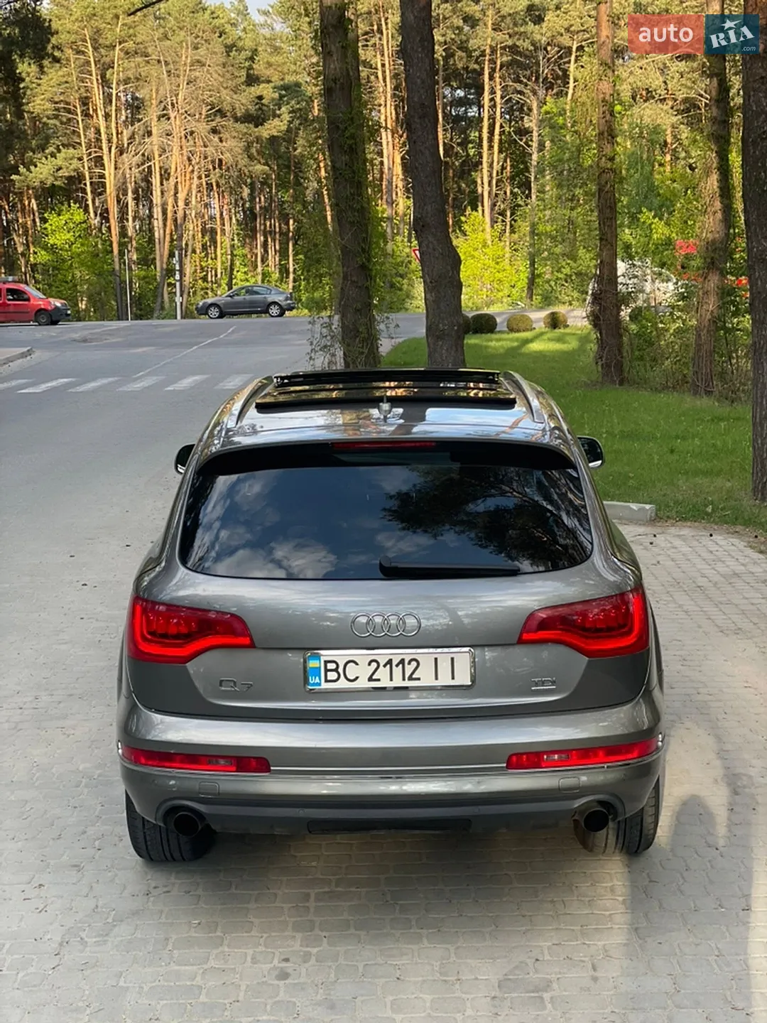 2010 Audi Q7 - мініатюра 8