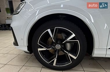 Внедорожник / Кроссовер Audi Q7 2021 в Киеве