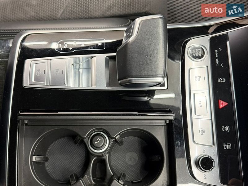 Внедорожник / Кроссовер Audi Q7 2021 в Киеве