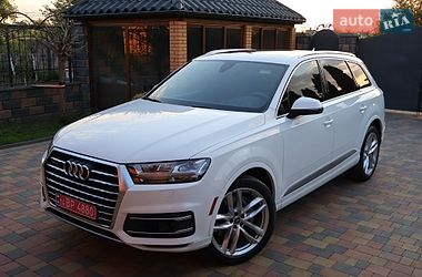 Внедорожник / Кроссовер Audi Q7 2017 в Ровно