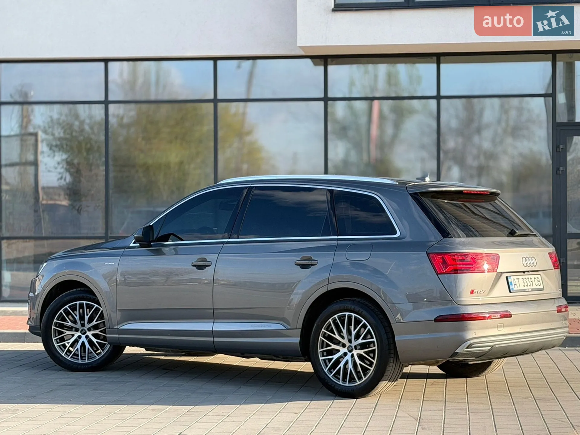 2016 Audi Q7 - мініатюра 12