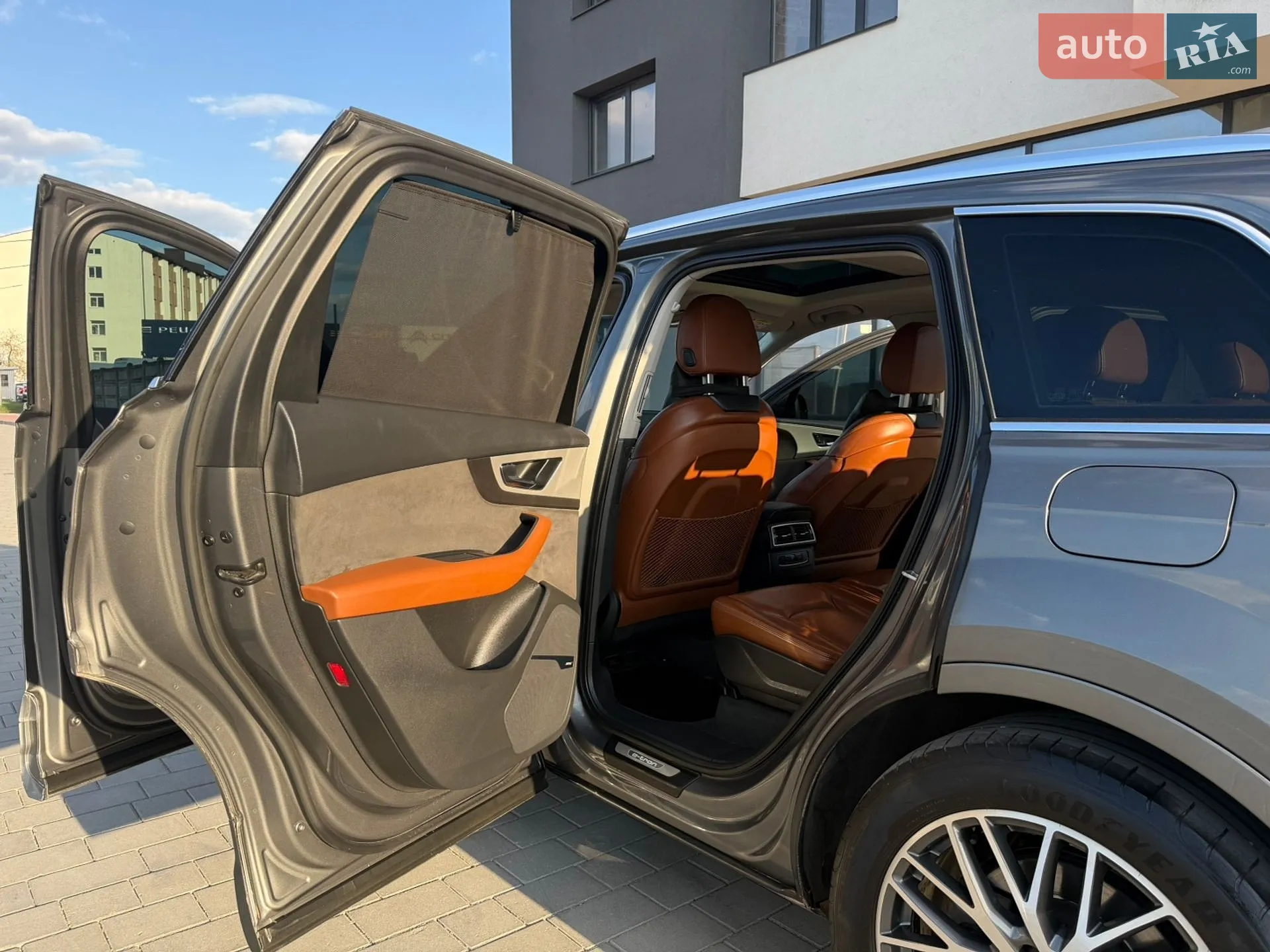 2016 Audi Q7 - мініатюра 21