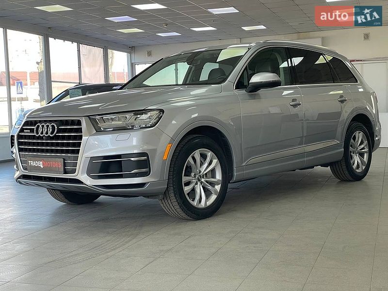 Внедорожник / Кроссовер Audi Q7 2017 в Киеве
