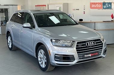 Внедорожник / Кроссовер Audi Q7 2017 в Киеве