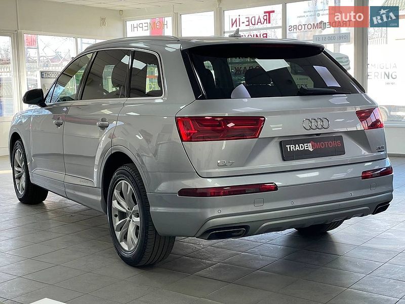 Внедорожник / Кроссовер Audi Q7 2017 в Киеве