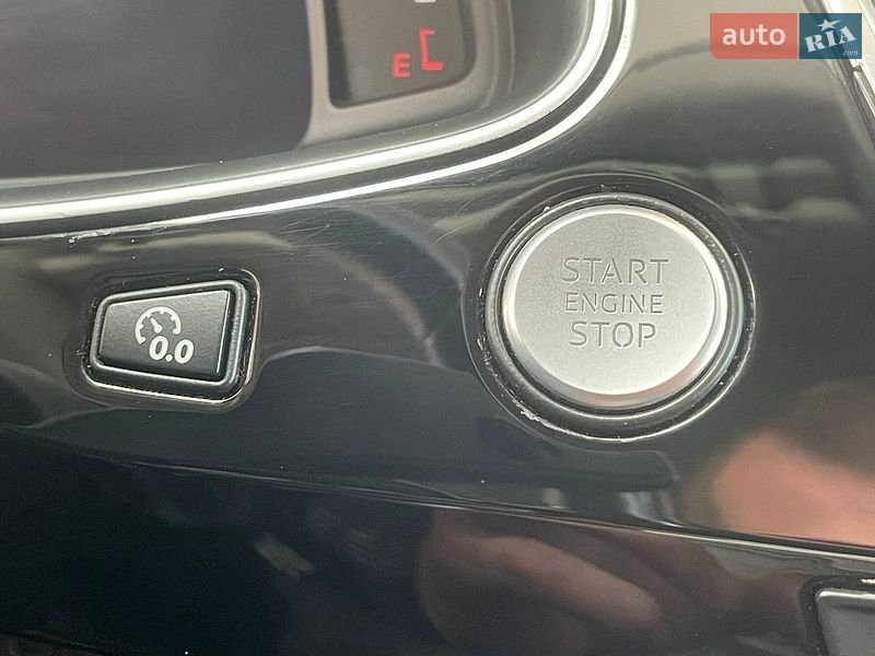 Внедорожник / Кроссовер Audi Q7 2017 в Киеве