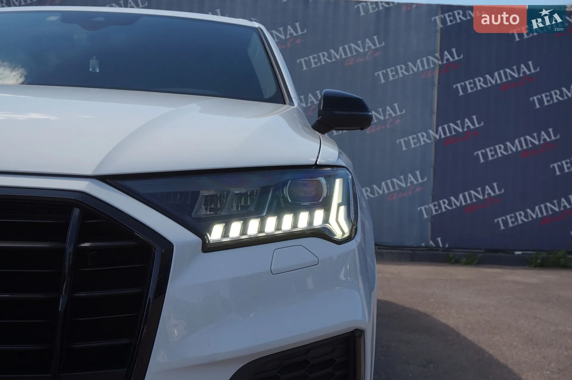 2020 Audi Q7 - мініатюра 13