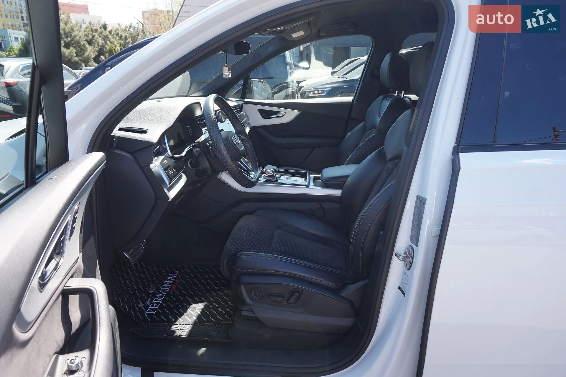 2020 Audi Q7 - мініатюра 22