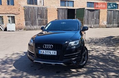 Внедорожник / Кроссовер Audi Q7 2015 в Киеве