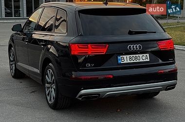 Внедорожник / Кроссовер Audi Q7 2017 в Кременчуге