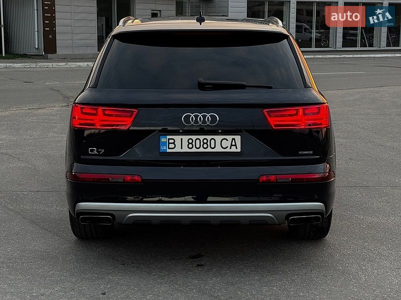 Внедорожник / Кроссовер Audi Q7 2017 в Кременчуге
