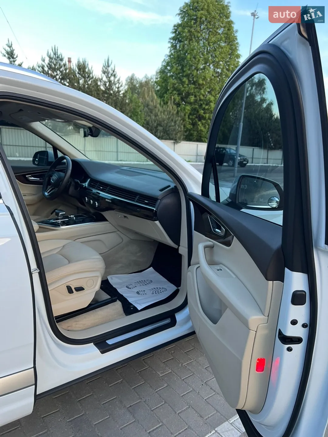 2017 Audi Q7 - мініатюра 22