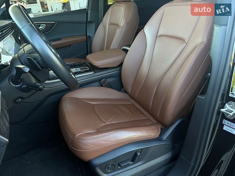 Позашляховик / Кросовер Audi Q7 2022 в Миколаєві