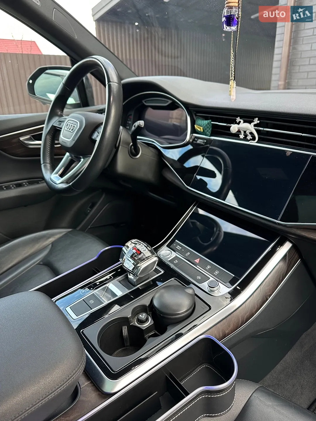 2019 Audi Q7 - мініатюра 23