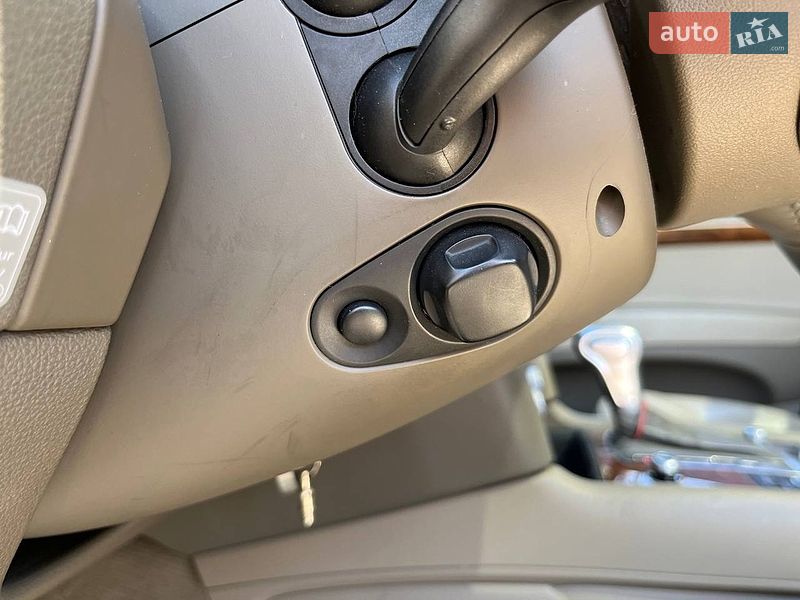 Внедорожник / Кроссовер Audi Q7 2013 в Киеве