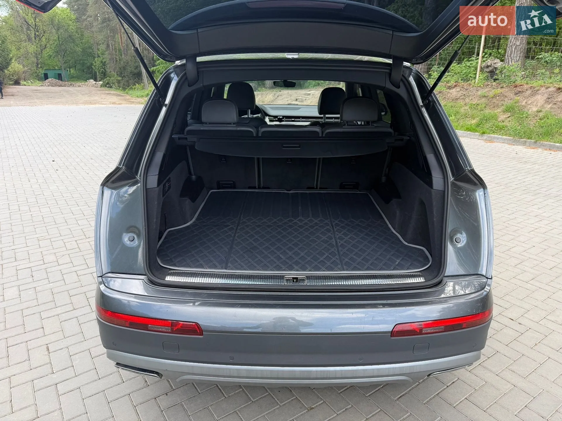 2016 Audi Q7 - мініатюра 17