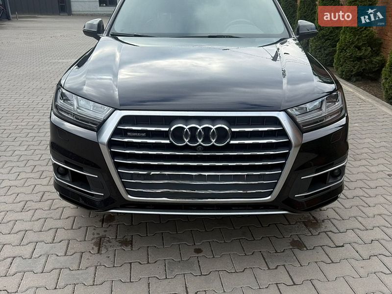 Audi Q7 2017