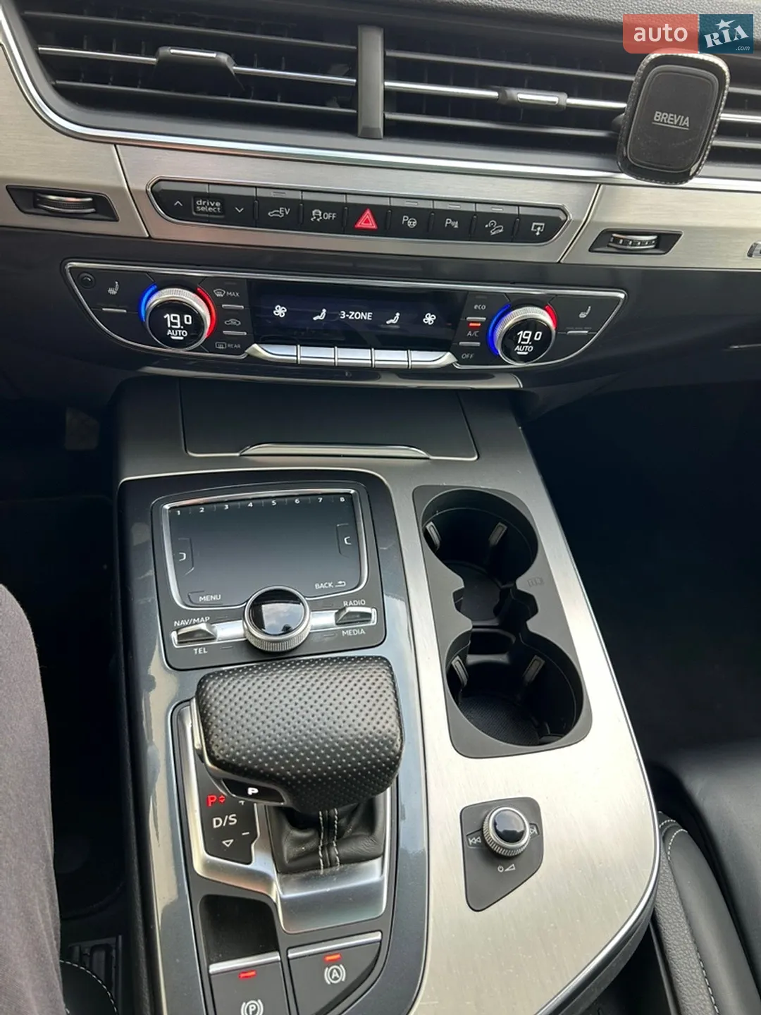 2016 Audi Q7 - мініатюра 44