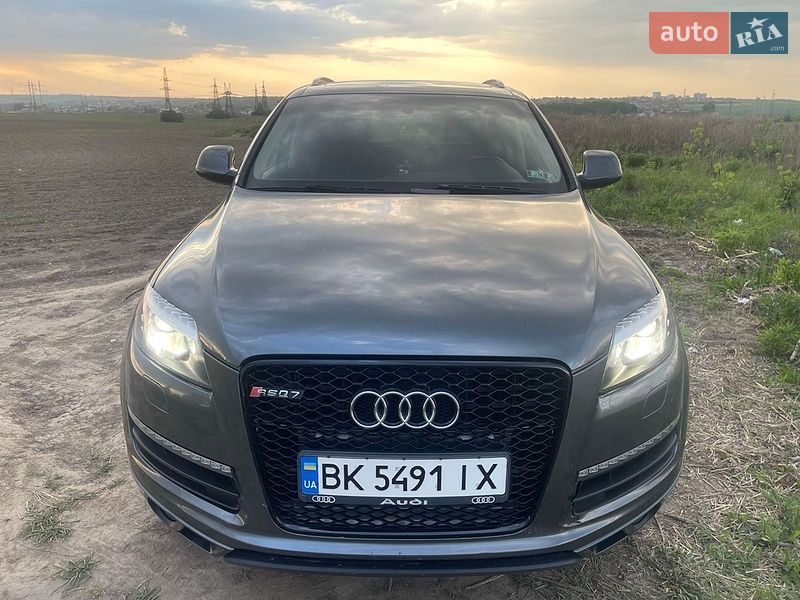 Внедорожник / Кроссовер Audi Q7 2012 в Ровно