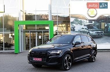 Позашляховик / Кросовер Audi Q7 2020 в Луцьку