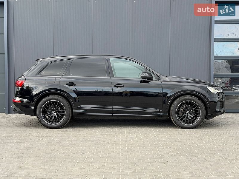 Внедорожник / Кроссовер Audi Q7 2020 в Луцке