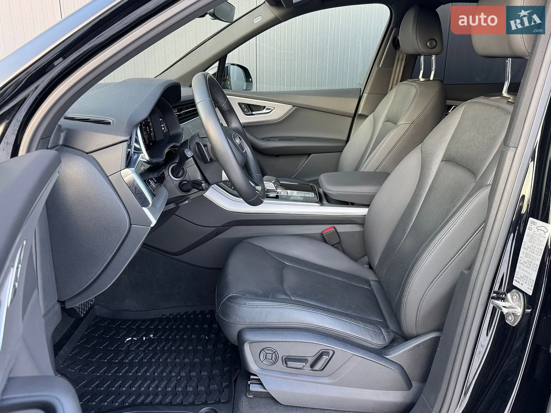 2020 Audi Q7 - мініатюра 17