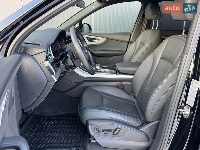 Внедорожник / Кроссовер Audi Q7 2020 в Луцке
