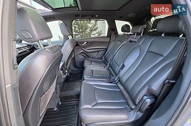 Позашляховик / Кросовер Audi Q7 2017 в Одесі