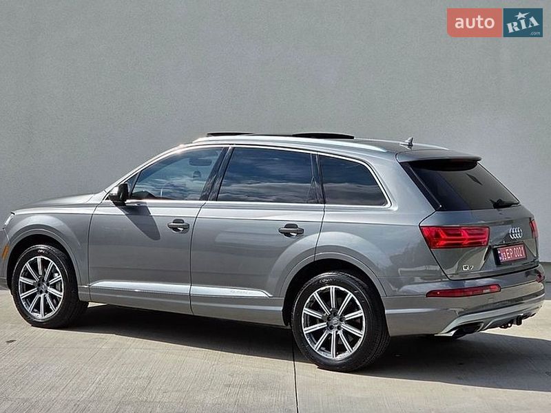 Позашляховик / Кросовер Audi Q7 2017 в Одесі