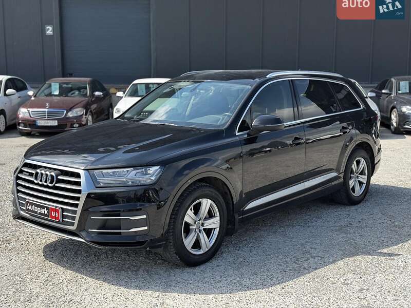 Позашляховик / Кросовер Audi Q7 2018 в Львові