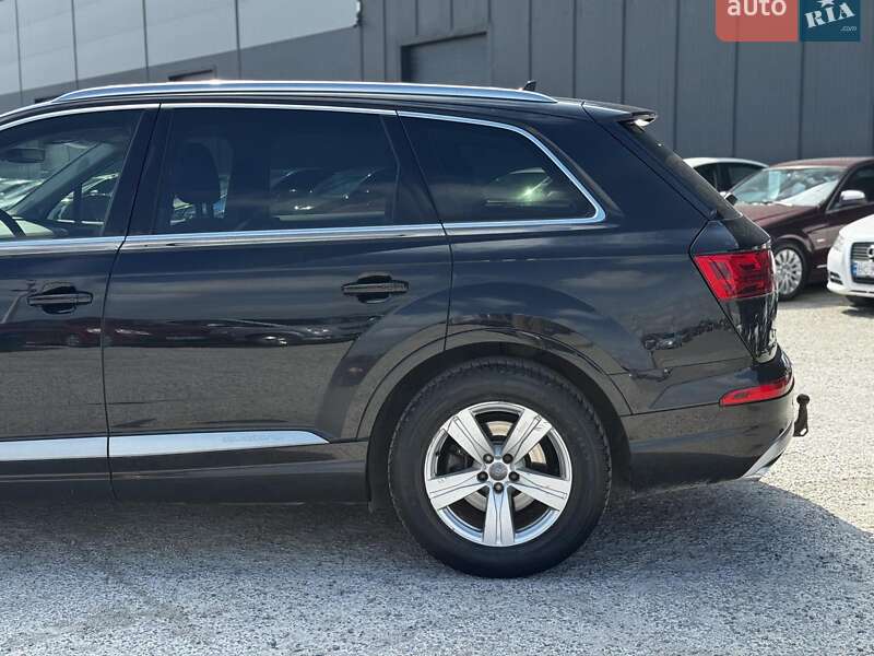 Позашляховик / Кросовер Audi Q7 2018 в Львові