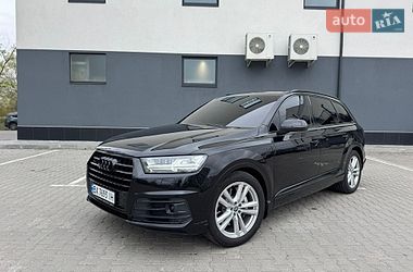 Позашляховик / Кросовер Audi Q7 2015 в Хмельницькому