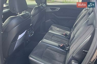 Внедорожник / Кроссовер Audi Q7 2017 в Киеве