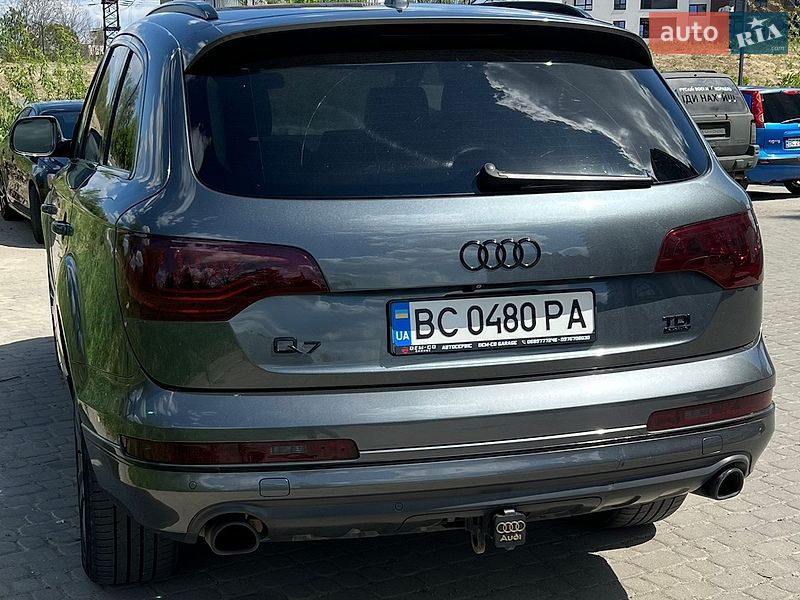 Позашляховик / Кросовер Audi Q7 2012 в Львові