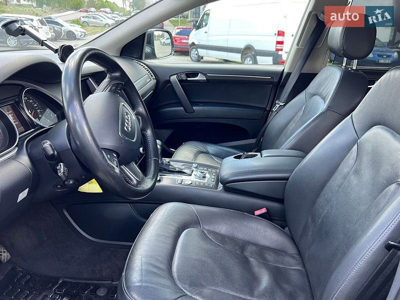 Позашляховик / Кросовер Audi Q7 2012 в Львові