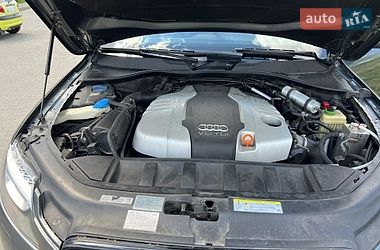Позашляховик / Кросовер Audi Q7 2012 в Львові