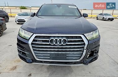 Внедорожник / Кроссовер Audi Q7 2017 в Львове