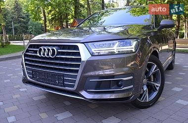 Позашляховик / Кросовер Audi Q7 2015 в Трускавці