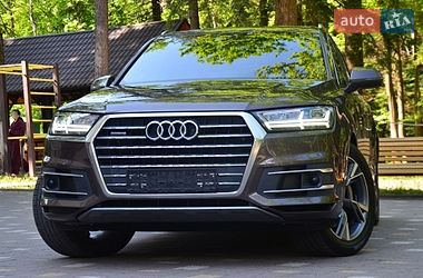 Позашляховик / Кросовер Audi Q7 2015 в Трускавці