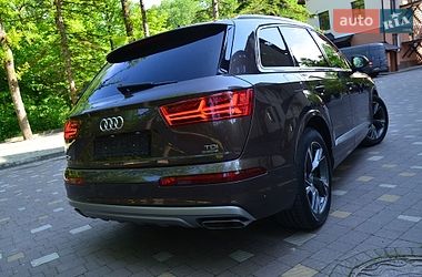 Позашляховик / Кросовер Audi Q7 2015 в Трускавці