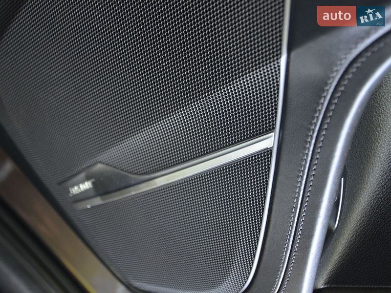 Позашляховик / Кросовер Audi Q7 2015 в Трускавці