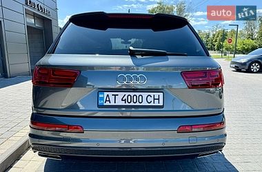Позашляховик / Кросовер Audi Q7 2016 в Івано-Франківську